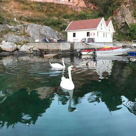 Havbris Jaktstuga Bremnes