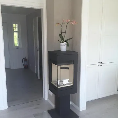 Havbris 山林小屋 Bremnes