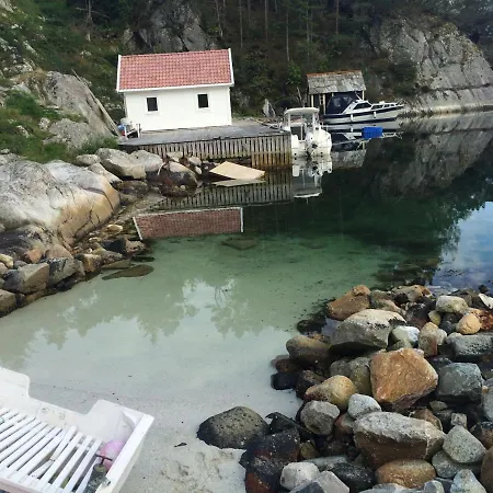 Havbris 山林小屋 Bremnes